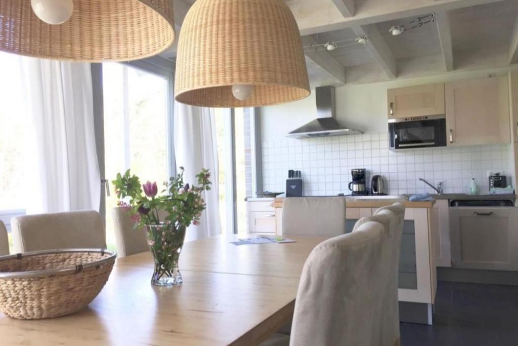 W7 - Sehr Schoenes Ferienhaus Mit Toller Lage Und Super Aussicht In Roebel An Der Mueritz Villa Exterior photo
